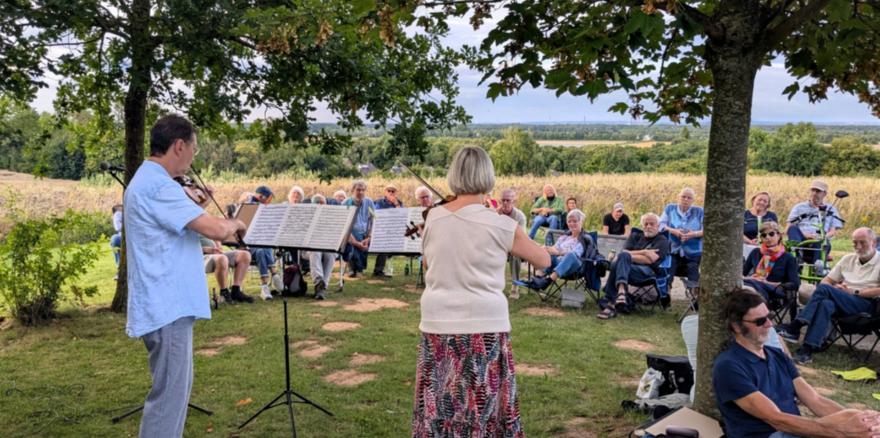 Beate und Stefan Kleinert von hinten