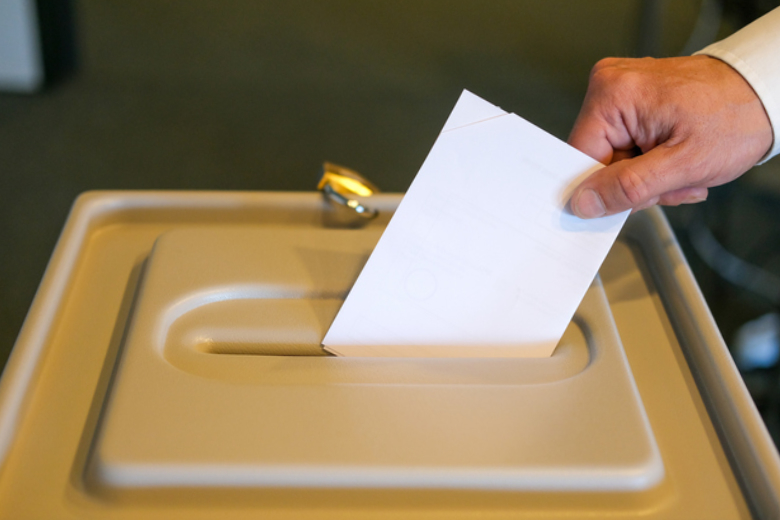 planet_fox-ballot-box-4933481