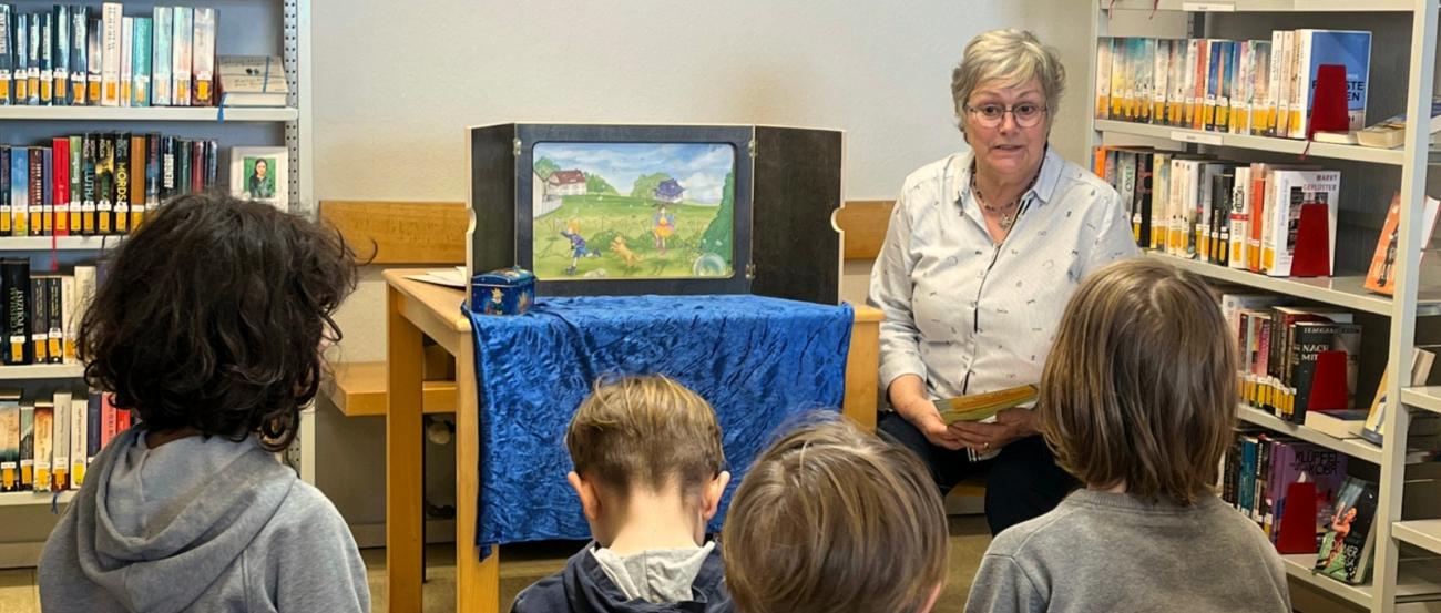 Kamishibai Margret engagiert